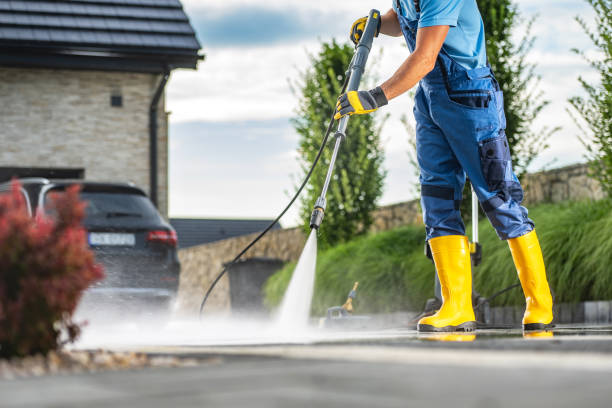 Best Pool Deck Cleaning  in Beaumont, TX